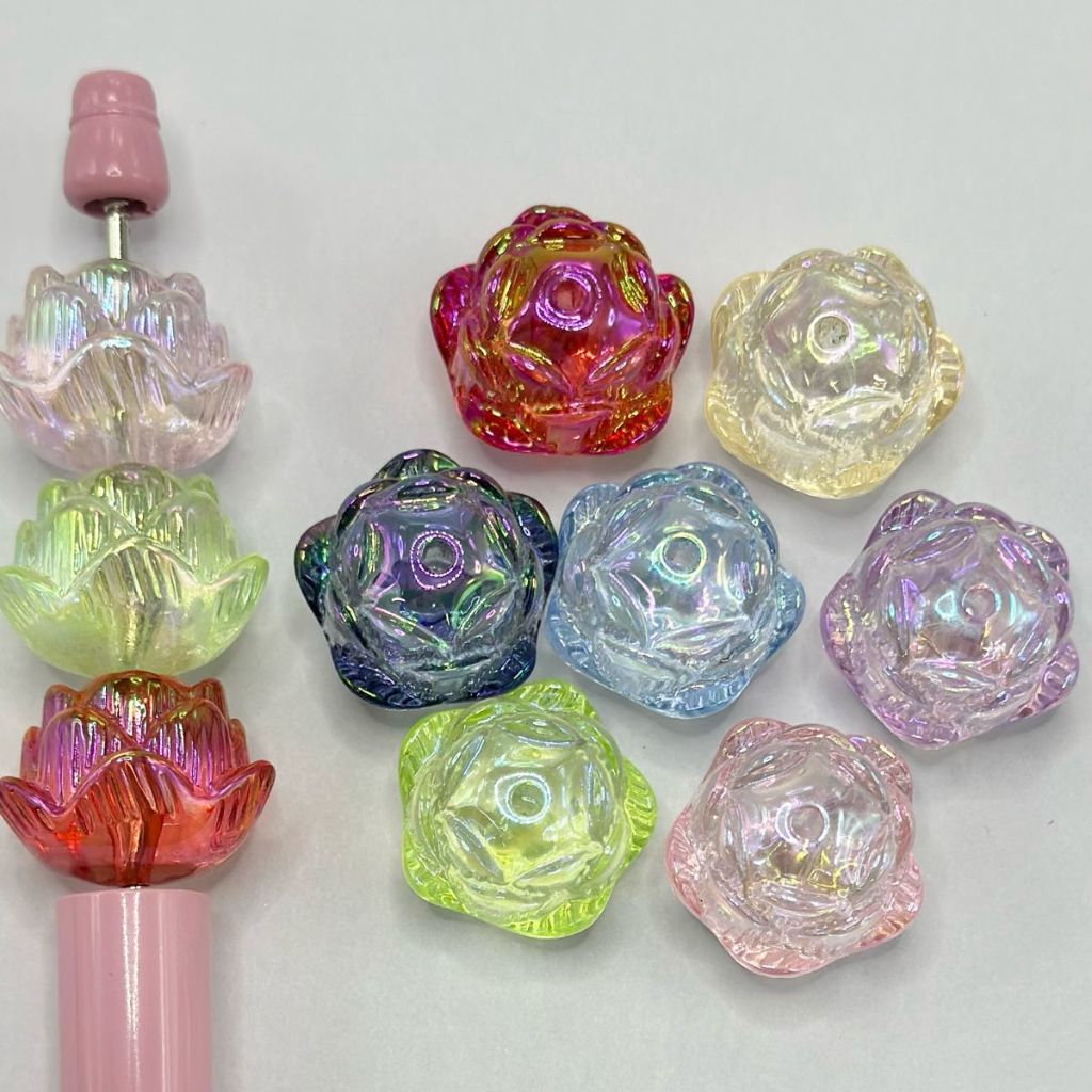 かわいい蓮の花のアクリルビーズ、UV仕上げ、葉、花柄、16×18mm、ランダムミックス