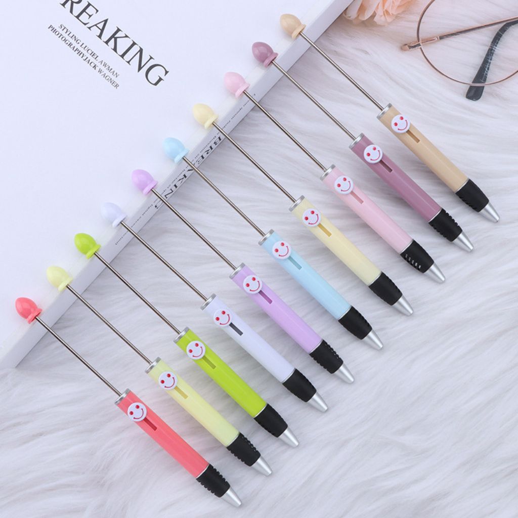 Fashionable DIY Plastic  Beadable Pen with Smile Emoji in Solid Colors