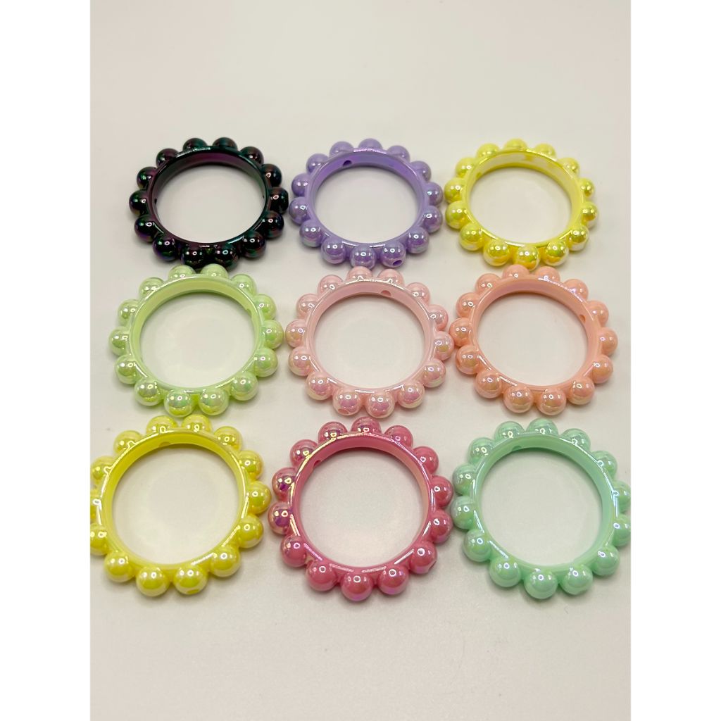 Flower Acrylic Circle Ring Beads, Frame Round Random Mix Large 43mm