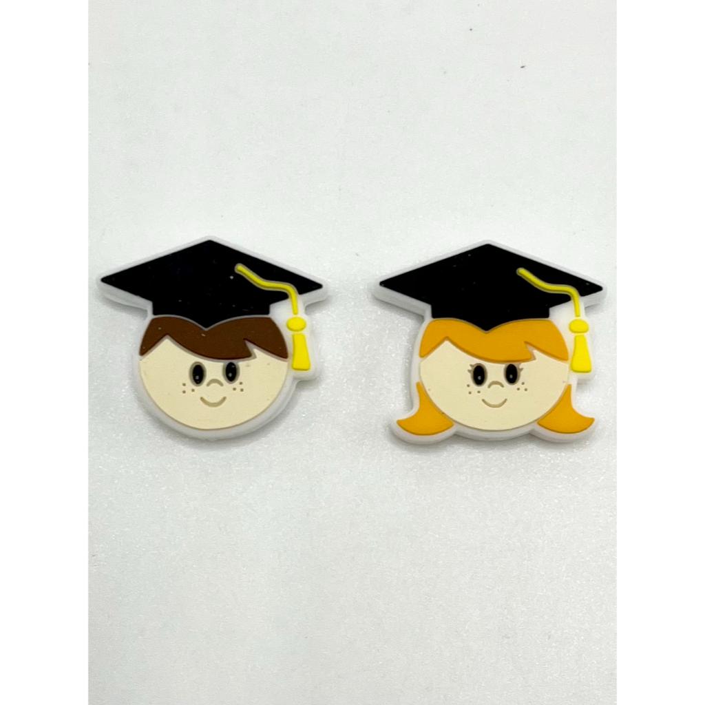 Student Wear Doctorial Hat Silicone Focal Beads