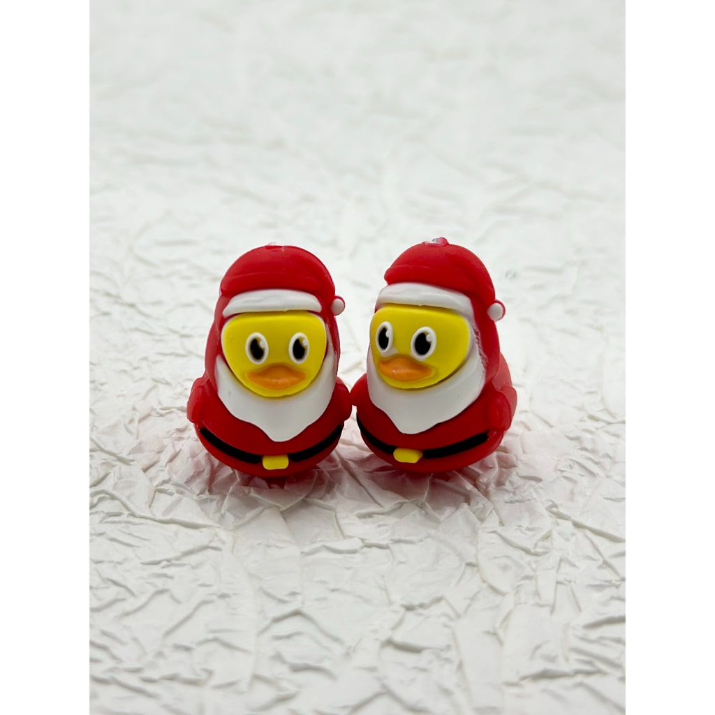 3D Cute Yellow Baby Duck in Christmas Hat Silicone Focal Beads