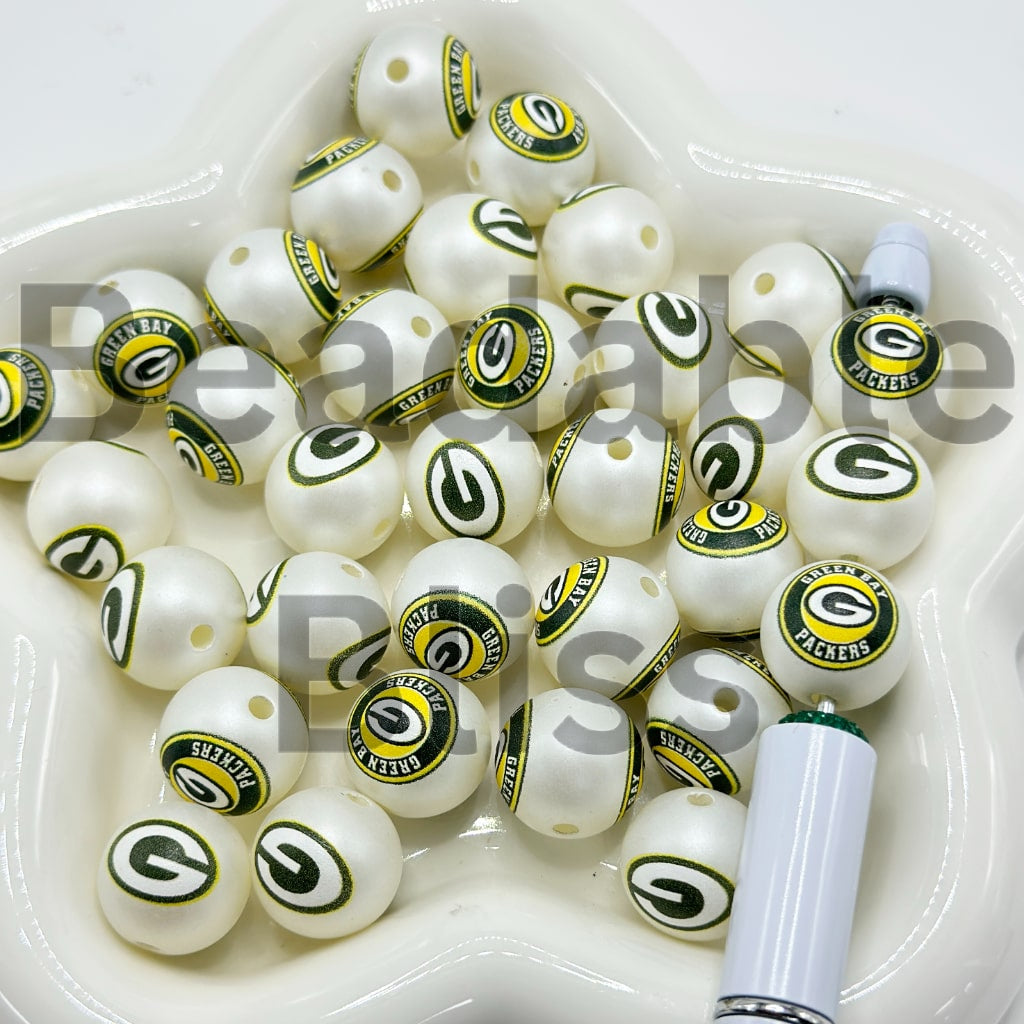 USA American Football Team Sports Frosted Matt White Round Acrylic Beads, 16MM