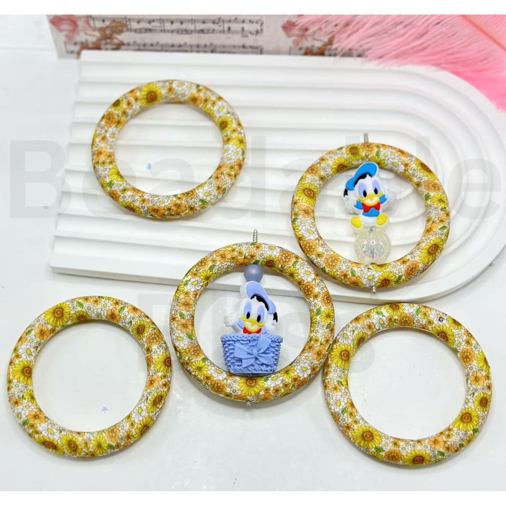 Yellow White Flowers Printed Silicone Ring Frame Bead Circle Round Soft Car Hanger Charm Loop 65mm