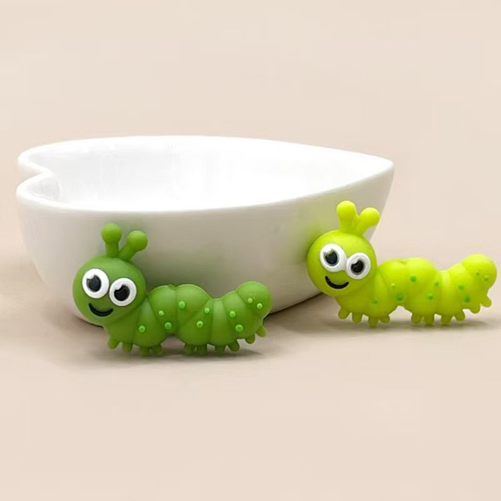 3D Little Cute Worms Caterpillars Silicone Focal Beads