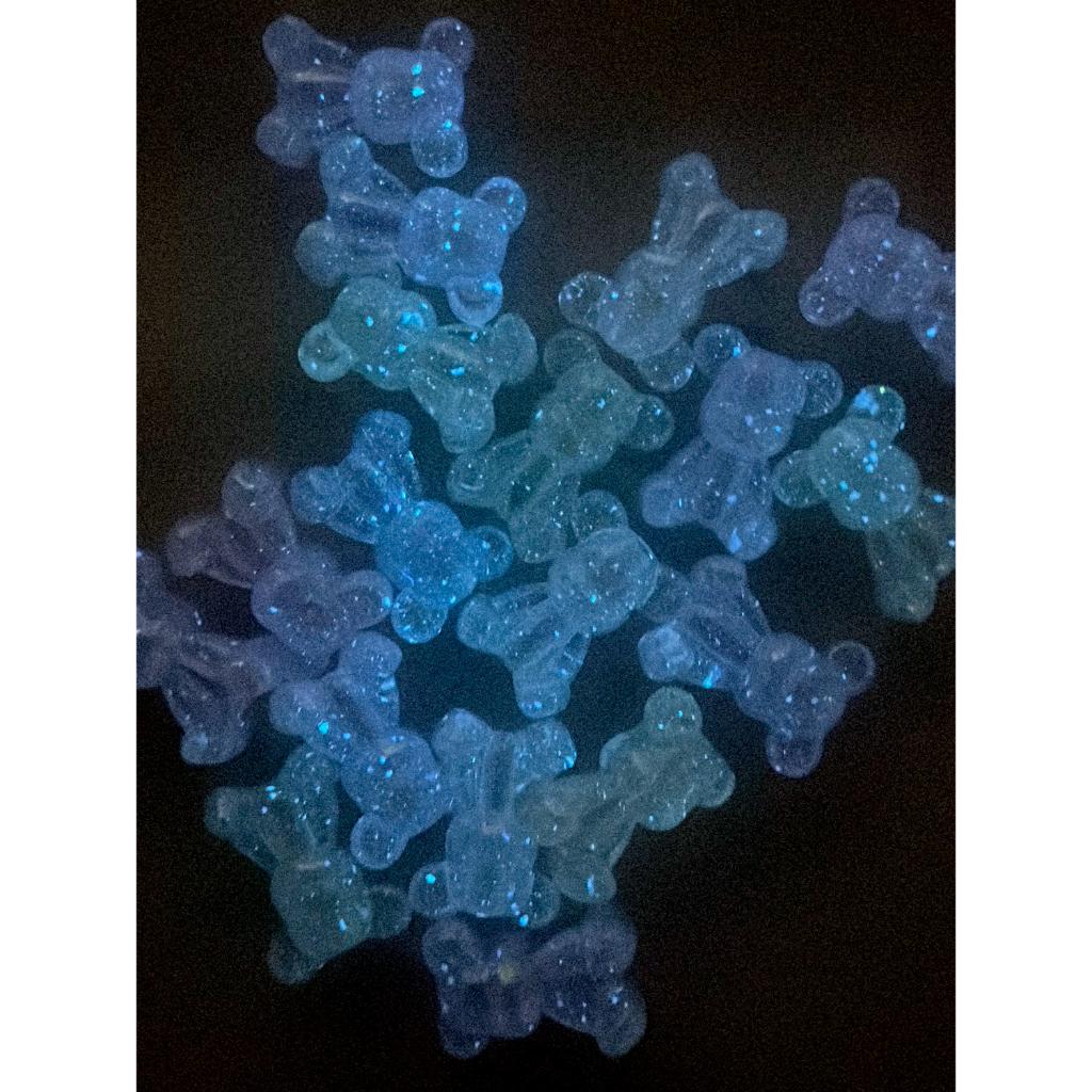 Cute Glittery Glow in the Dark Luminous Teddy Acrylic Bears 3D Pastel Colors 16*24mm Random Mix