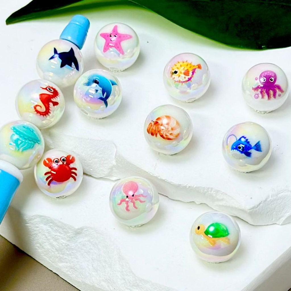 UV Finish Ocean Sea Marine Animals Shark Crab Fish Sea Horse Dolphin Starfish Turtle Jellyfish Octopus  White Round Acrylic Beads, Random Mix, 16MM