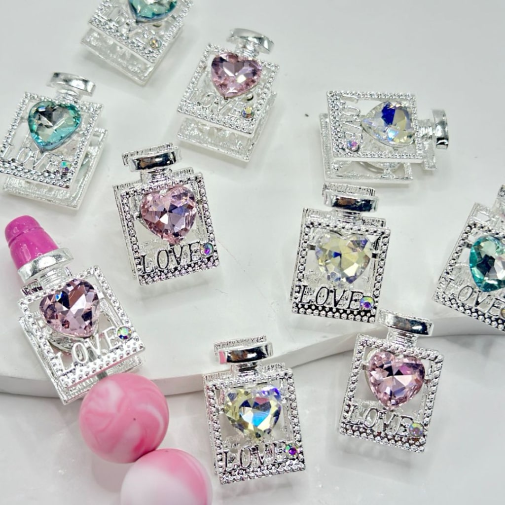 Exquisite Mini Cute Silver Alloy Perfume Bottle with Heart Rhinestone Love, Random Mix, Around 23*15MM