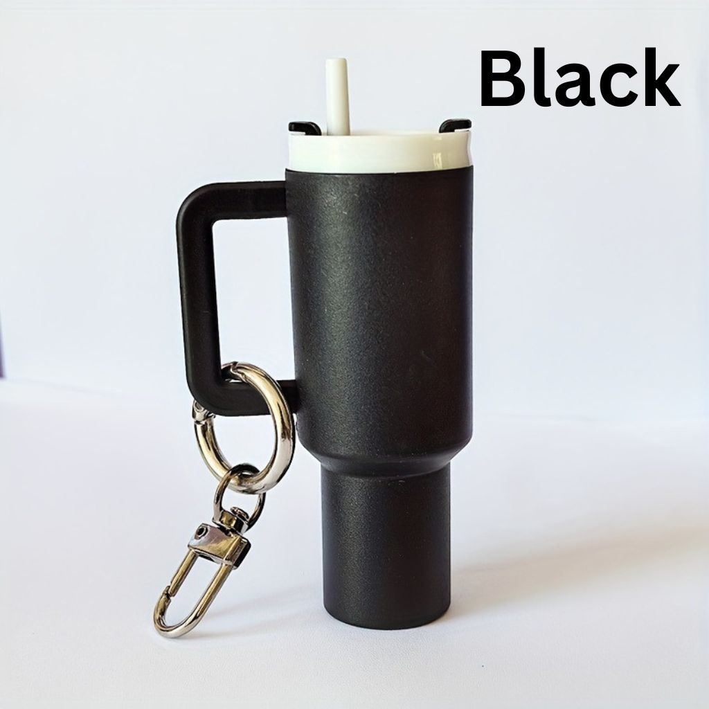 Mini Tumbler Chapstick Holder, Tumbler Keychain Chapstick Holder, Size 10*5*3cm