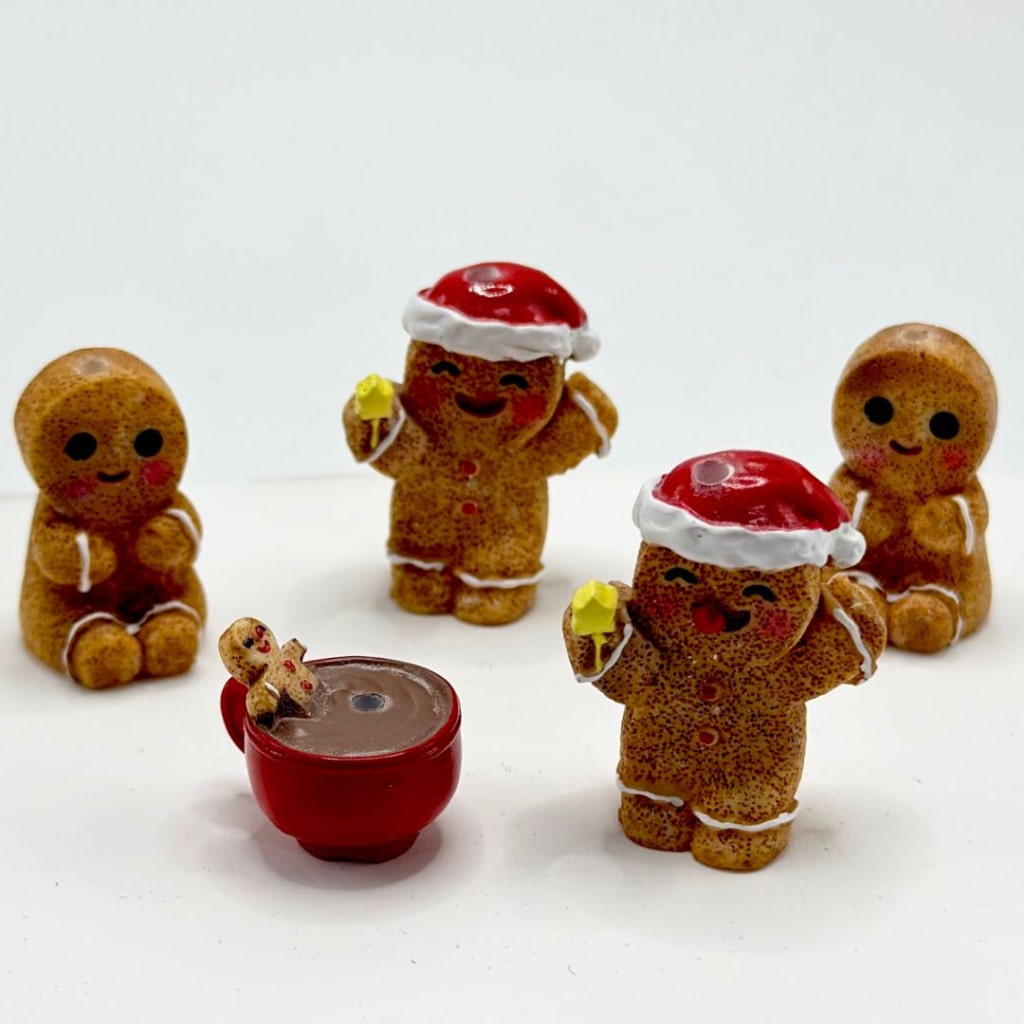 Vivid Cute Gingerbread Christmas Pen Topper Acrylic Beads, Around 26MM Long