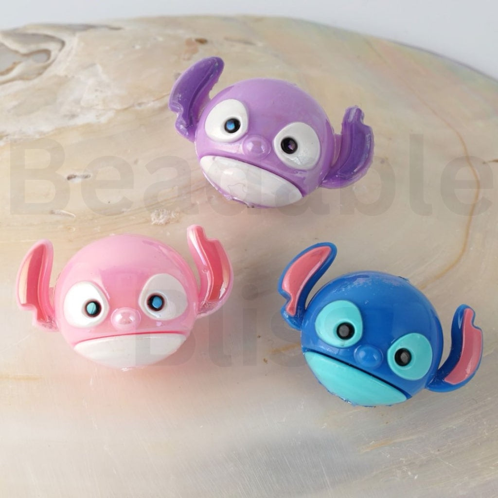 Vivid Cute Disne Cartoon Stitc Head Acrylic Beads, Around 30*20MM, Random Mix