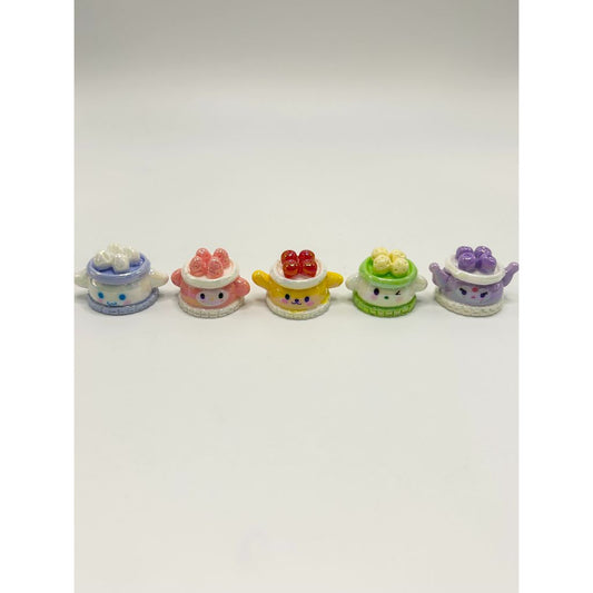 Cute Sanri Wave Hand Cake HK Acrylic Beads, Random Mix