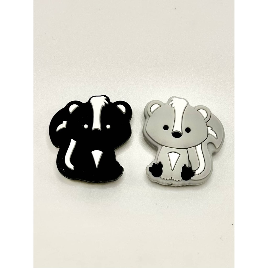 Skunk Silicone Focal Beads Random Mix