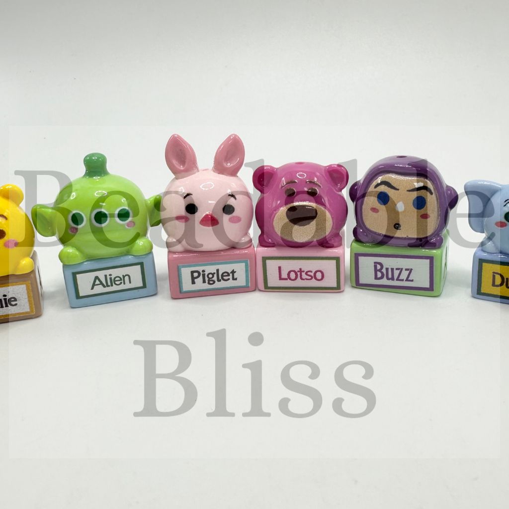 Cute Cartoon Toy Winnie Buzz Alien Dumb Cartoon Resin Beads