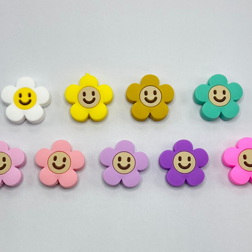 Colorful Flower with Round Smiley Face Emoji Silicone Focal Beads Random Mix