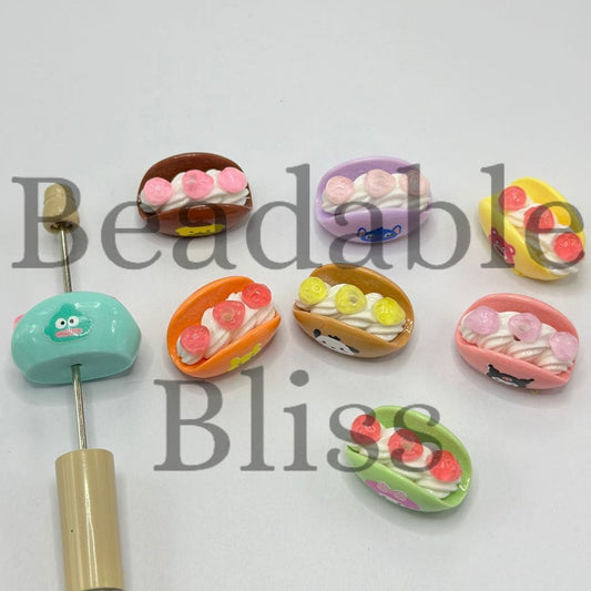 Cute Cartoon Animal Friends German Pie with Strawberries Resin Beads Random Mix 16*27mm