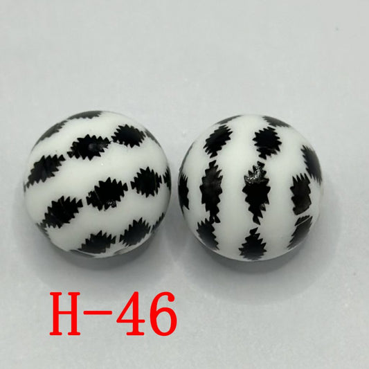 Black and White Aztec Print Round Printed Silicone Beads