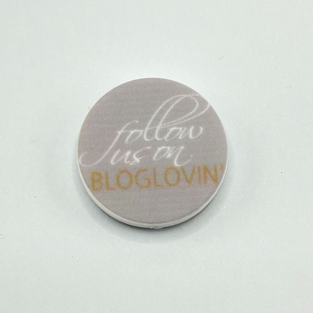 Gray Round Bead with White Text "Follow Us on Bloglovin" Silicone Focal Beads