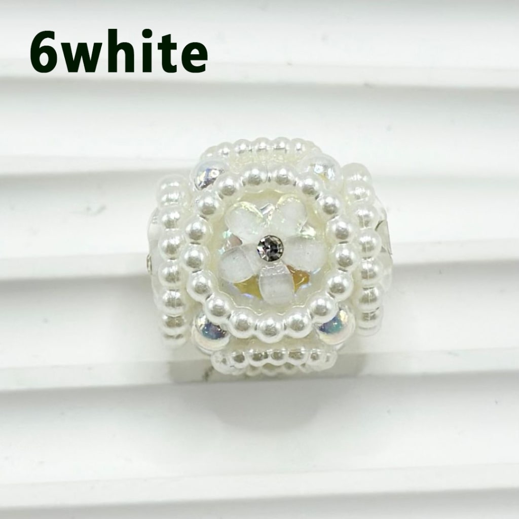 Bling Bling Mini Cute Flowers Clear Rhinestone Inside White Pearls Ring Loop Round Acrylic Beads, 20MM