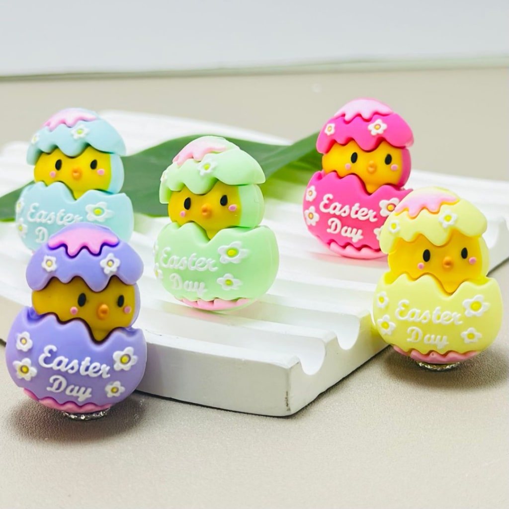 3D Cute Yellow Chicks in the Colorful Broken Eggs Easter Day Silicone Focal Beads, Random Mix