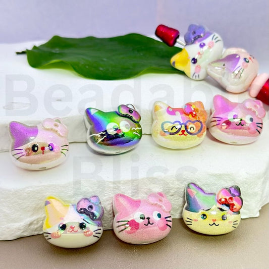 UV Finish Vivid Cute HK Kitten Cat Acrylic Beads, Around 23*20MM, Random Mix