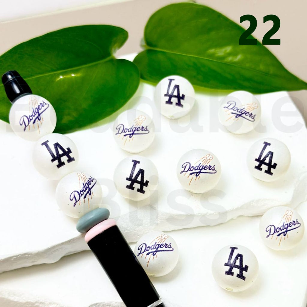 USA America Baseball Team Los Angeles Dodge Sports Frosted Matt White Round Acrylic Beads, 16MM, Random Mix