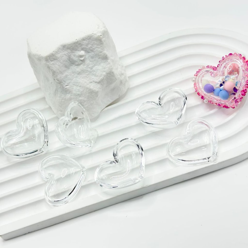 DIY Cute Clear Hollow Heart Acrylic Beads, Around 34*27MM