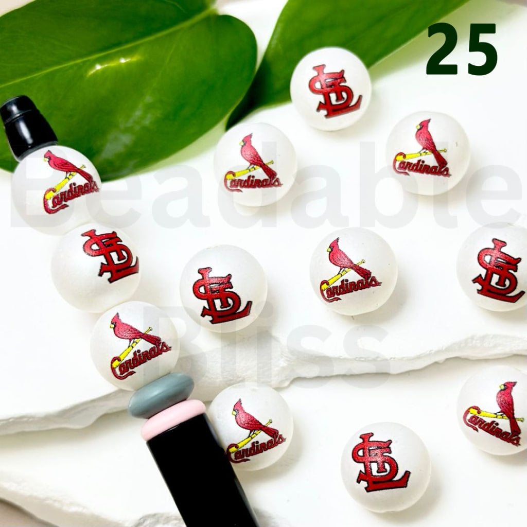 USA America Baseball Team Saint Louis Cardina Sports Frosted Matt White Round Acrylic Beads, 16MM, Random Mix