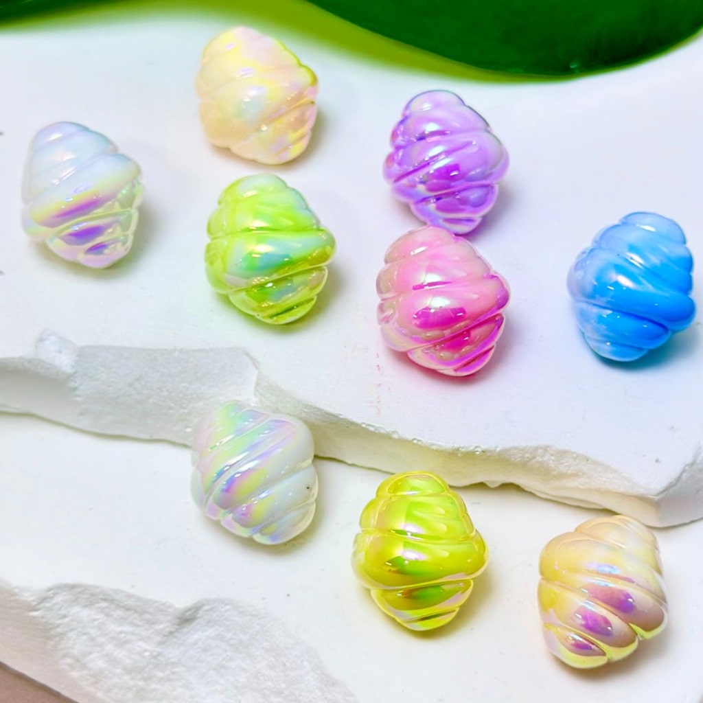 UV Finish Colorful Conch Sea Snail Acrylic Beads, Around 18*16MM, Please Read the Description