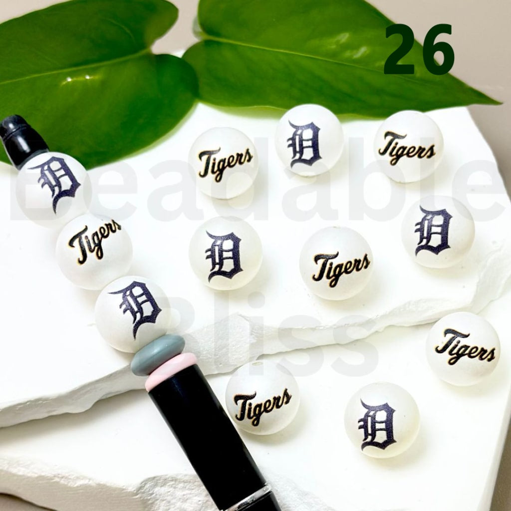 USA America Baseball Team Detroit Tige Sports Frosted Matt White Round Acrylic Beads, 16MM, Random Mix