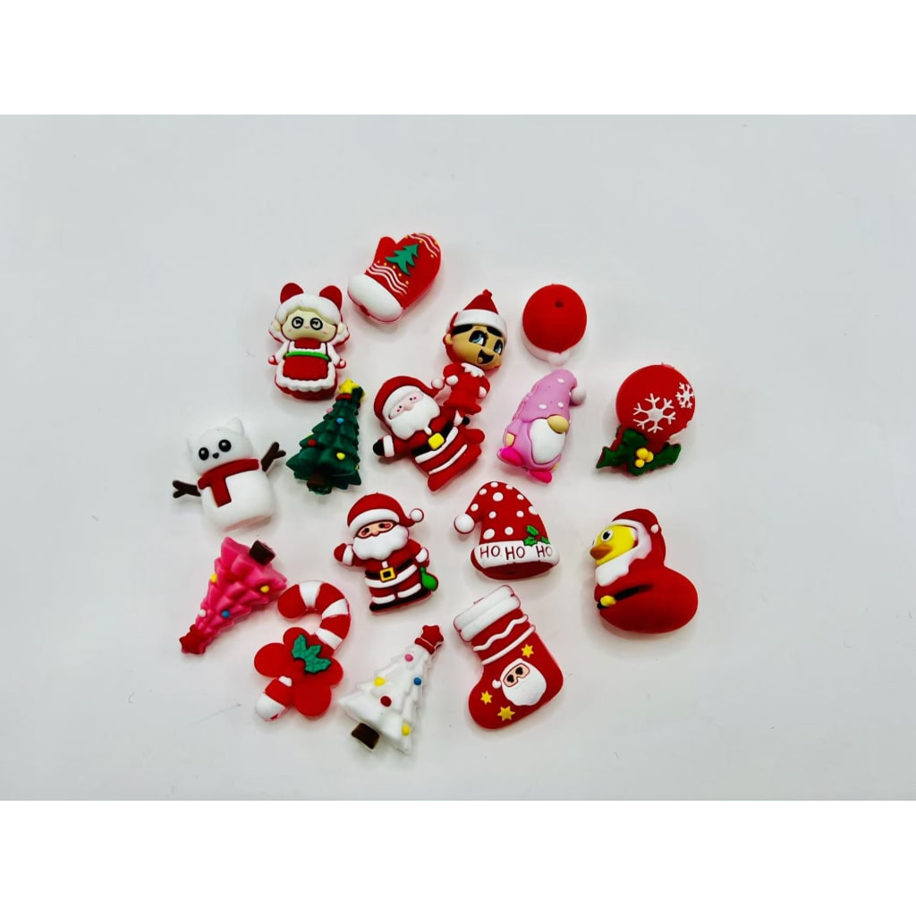 3D Christmas Series Mix Christmas Father Snowman Tree Candy Socks Duckling Gnome Hat Gloves Silicone Focal Beads