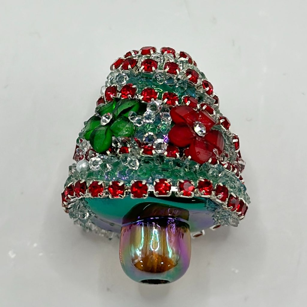 Bling Bling Vivid Red Green Rhinestone White Pearl Small Flower Christmas Tree Sugar Acrylic Beads, Around 30*24MM