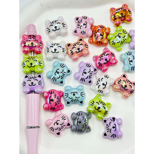 UV Coating Cute Cat Head Acrylic Beads in Solid Colors, Random Mix, 20MM by 18MM