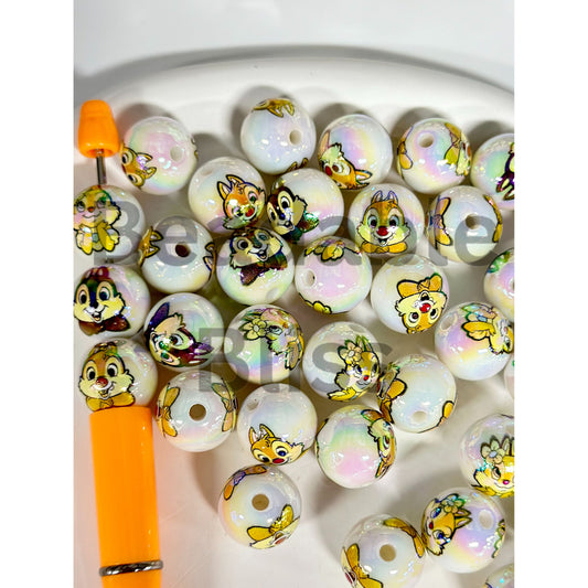 White UV Coating Acrylic Beads with Little Cartoon Cute Squirrels, Random Mix, 16MM