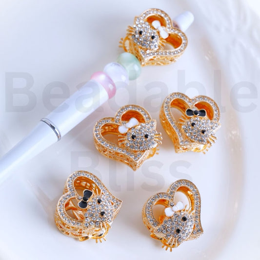 Vivid Cute Gold Color Alloy Heart HK Kitten with Clear Rhinestones Beads, Around 27*28MM, Random Mix